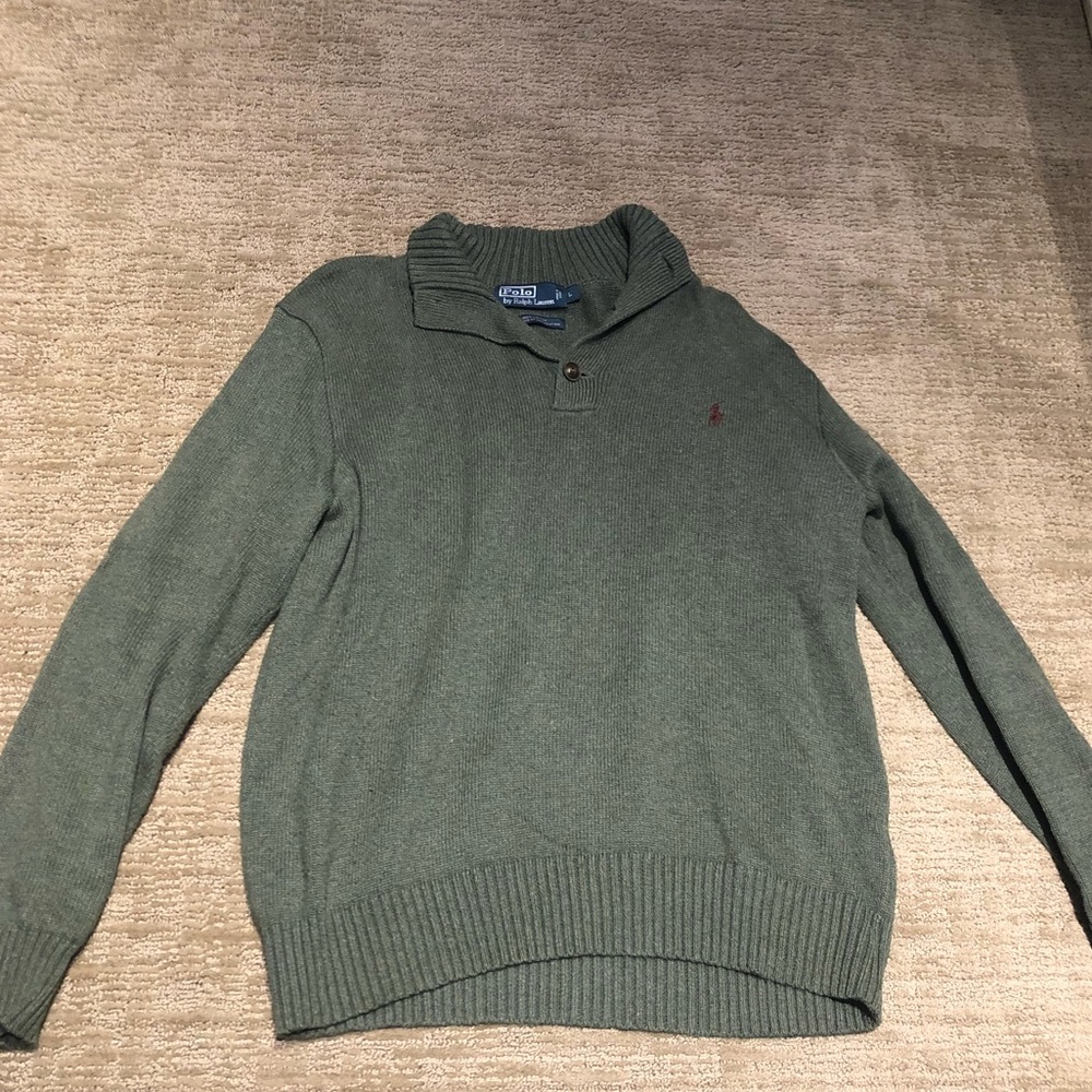 Men’s Ralph Lauren sweater
